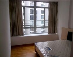 The Lakeshore (D22), Condominium #553281751